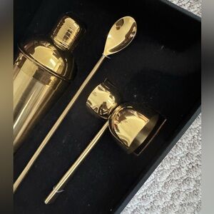 Brand new gold cocktail set